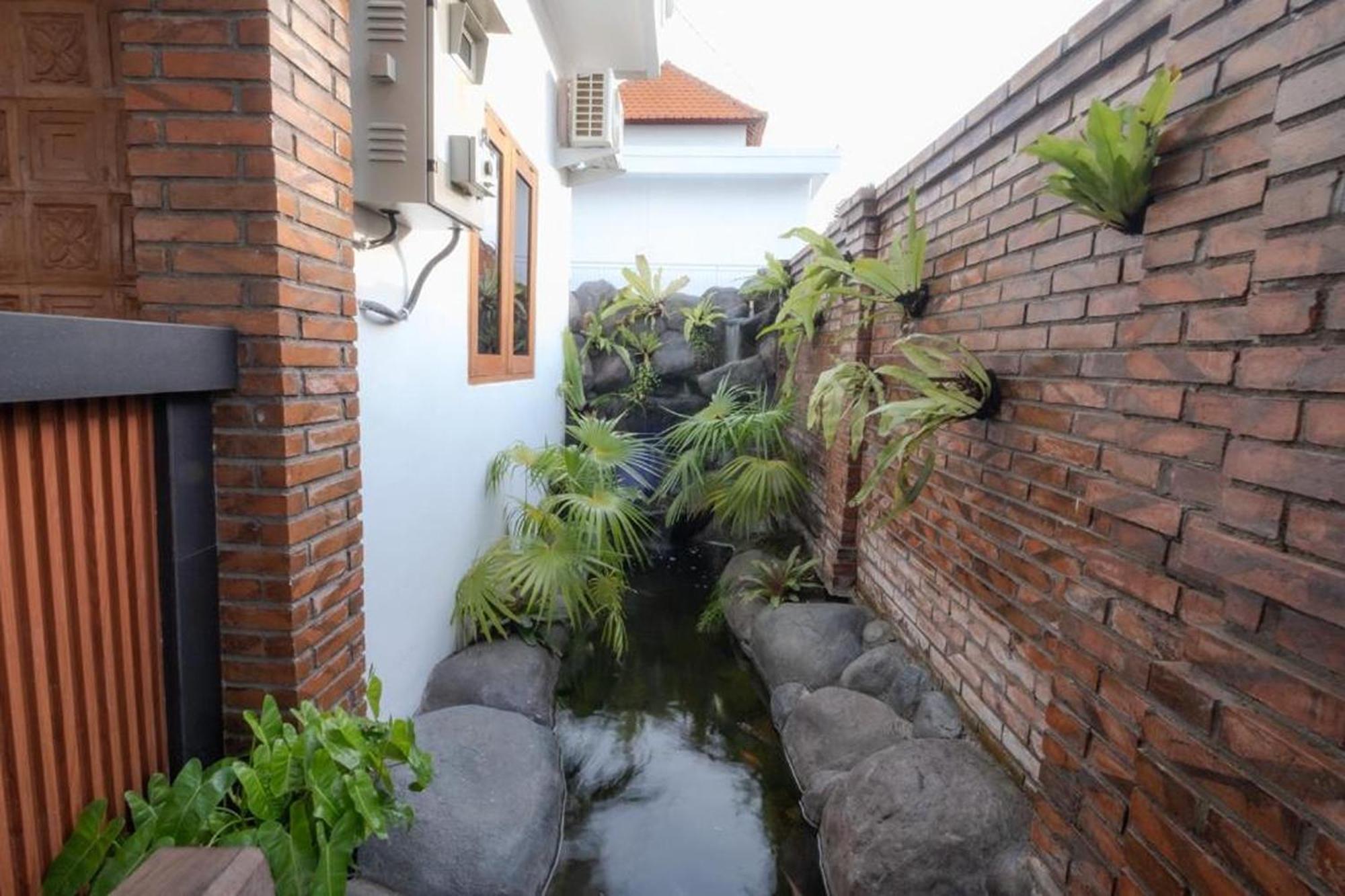 Bali Bata Canggu Guesthouse Luaran gambar